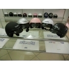 Gamma di caschi 3 Bottoni.